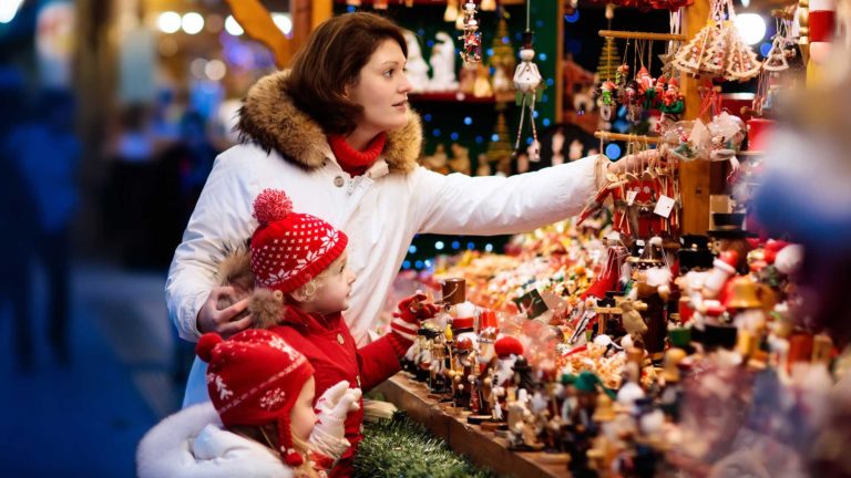 Christmas-Fair-849543622