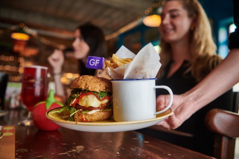 carlo lounge east grinstead 768x512